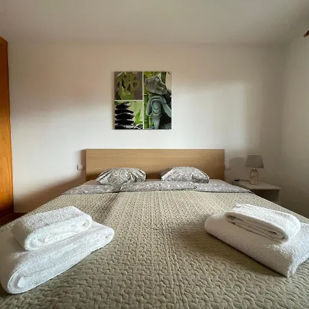 Cozy 2 Bedroom Playa Paraiso